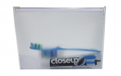 Caneca Quadrada de 250ml de plástico com certificado de atoxicidade e BPA Free.